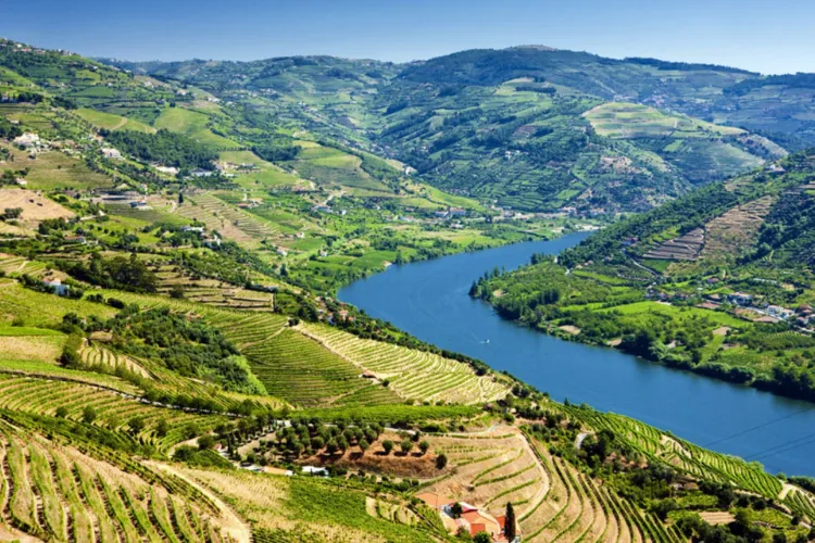 Paradisul pensionarilor e în Europa! Țara unde oricine se poate muta la bătrânețe pentru a trăi ca un rege: „Economisesc 4.200 de euro pe lună”