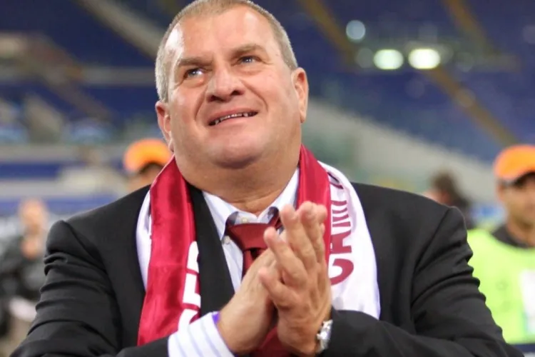 Emoție și recunoștință în Gruia! suporterii CFR Cluj îl primesc cu aplauze pe Iuliu Mureșan: „E omul potrivit, la locul potrivit”