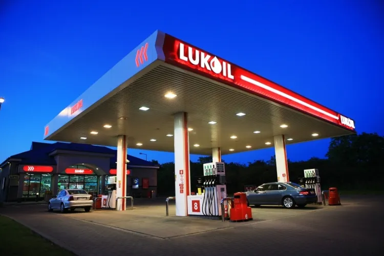 „Lukoil nu mai are ce căuta în România”- spune un politician de la Cluj. „Nu doar din solidaritate cu Ucraina, ci și pentru a ne proteja interesele” 