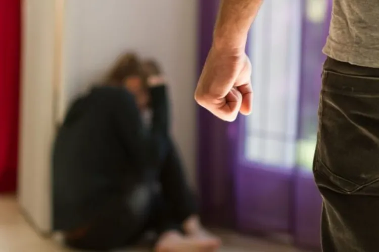 Victimele violenței domestice, în sfârșit auzite: Clujul pregătește un centru special pentru acestea. „Violența domestică nu este o problemă privată!”