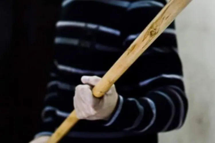 I-a crăpat capul unui bărbat cu coada de la hârleț, dar scapă liber la apel la Cluj. Era condamnat la 5 ani de închisoare, dar fapta s-a prescris!