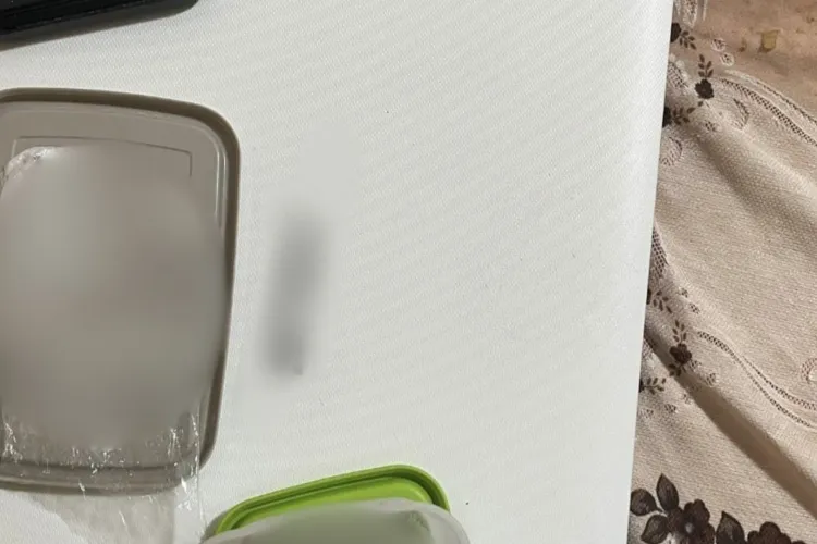 O rețea de traficanți a fost prinsă de polițiștii clujeni: 16 persoane implicate - fabricau și vindeau substanțe interzise, chiar în prezența copiilor