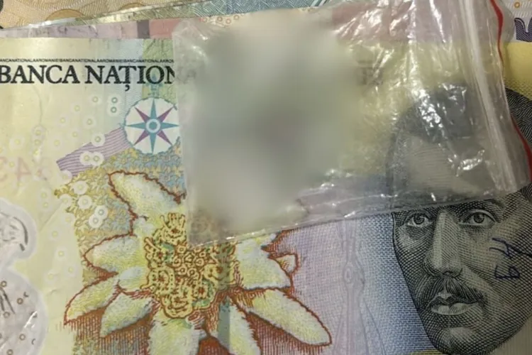 Un clujean de 45 de ani, prins în flagrant cu substanțe de mare risc pe care voia să le vândă: Cazul ar putea duce la prinderea unei rețele uriașe