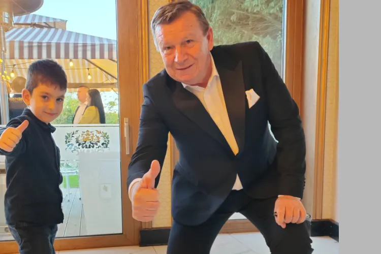 Aurel Tamaș, marele artist clujean, îi spulberă pe cei care vorbesc de rău tinerii: „Negativiști, luați o pauză! Avem tineri de mare ispravă, de invidiat”