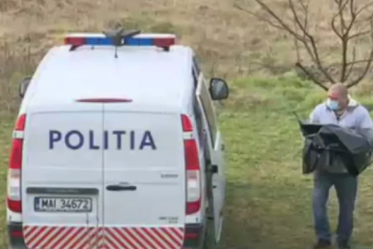 Descoperire cutremurătoare pe un câmp! Un bărbat a găsit un bebeluș mort într-o pungă de plastic 