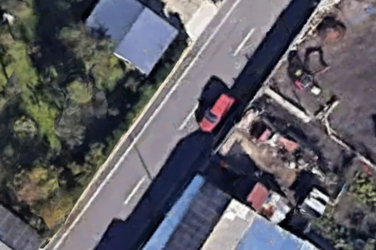 O stradă din Cluj-Napoca a devenit pistă de raliu: Locuitorii din Dâmbul Rotund cer măsuri urgente pentru siguranța copiilor