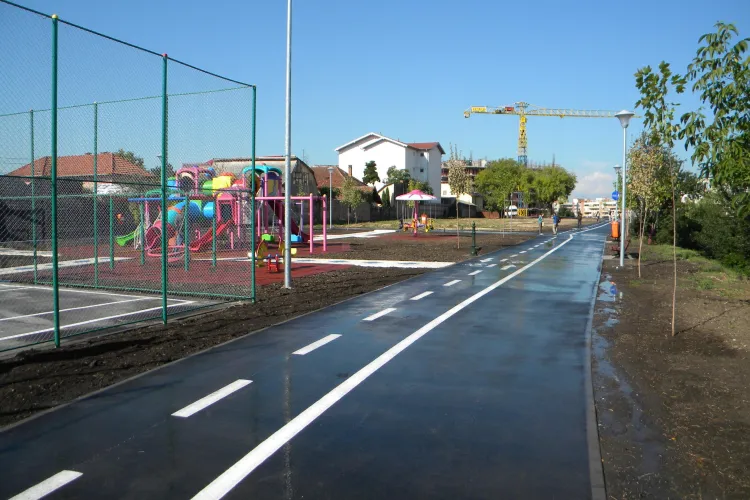 Parc de joaca in locul locuintelor de tigani de pe strada Coastei VIDEO si FOTO