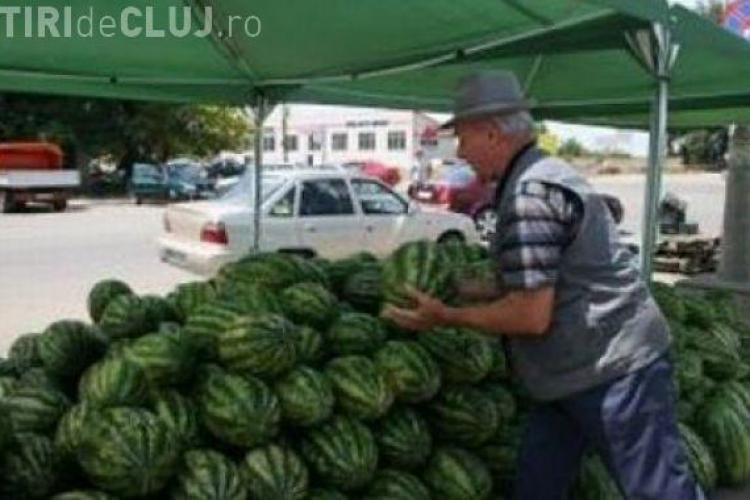 Comerciantii de pepeni din Cluj-Napoca, amendati de politistii locali