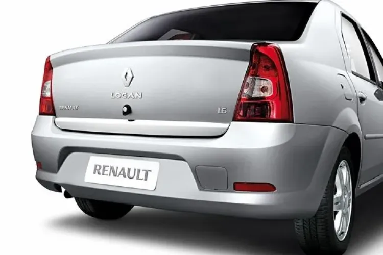 Cum arata Loganul cu cutie automata, care va costa 18.100 de euro FOTO