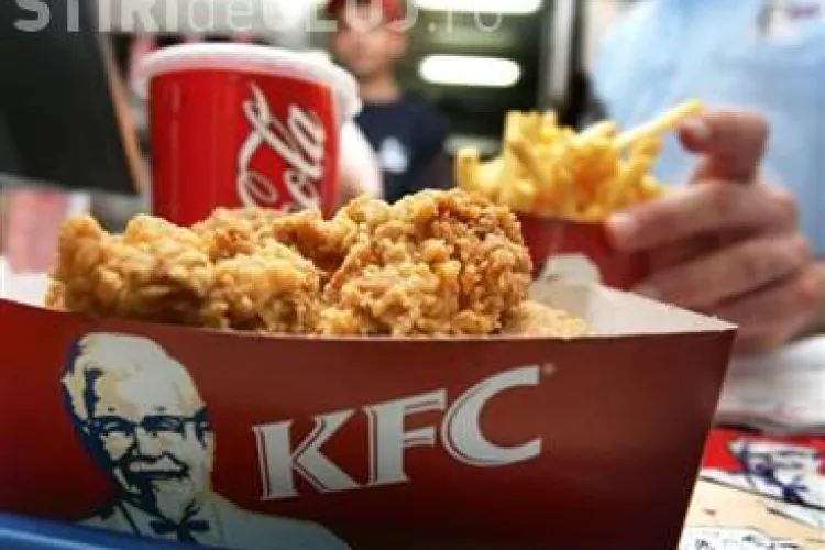 KFC in Piata Unirii, in sediul fostului CEC