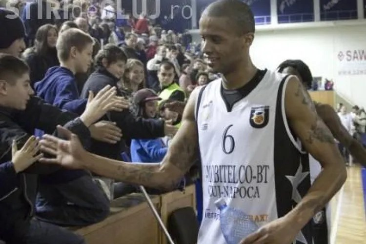 Baschetbalistul David Lawrence revine la Cluj