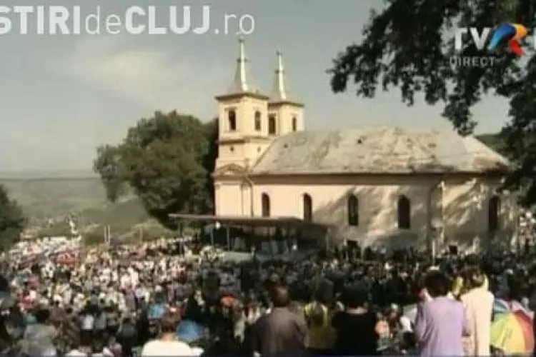 Zeci de mii de pelerini sunt asteptati in weekend la Nicula, la sarbatoarea Adormirii Maicii Domnului. Vezi programul!