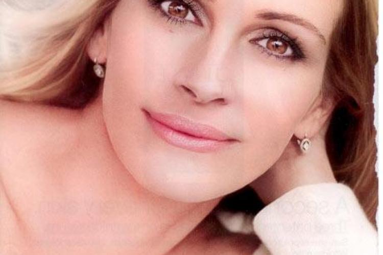 Reclama cu Julia Roberts, retrasa de pe piata pentru ca fotografiile erau prea prelucrate