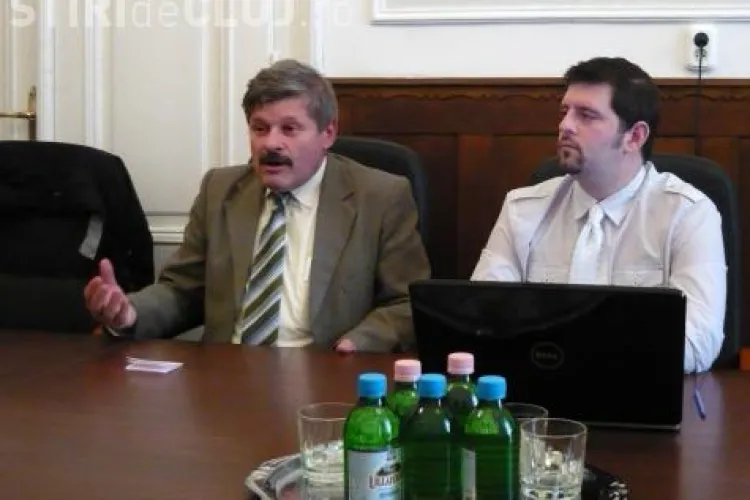 Extremistii maghiari ataca Clujul! Un important lider Jobbik a facut parte din grupul care a incercat sa monteze placuta "Koloszvar"