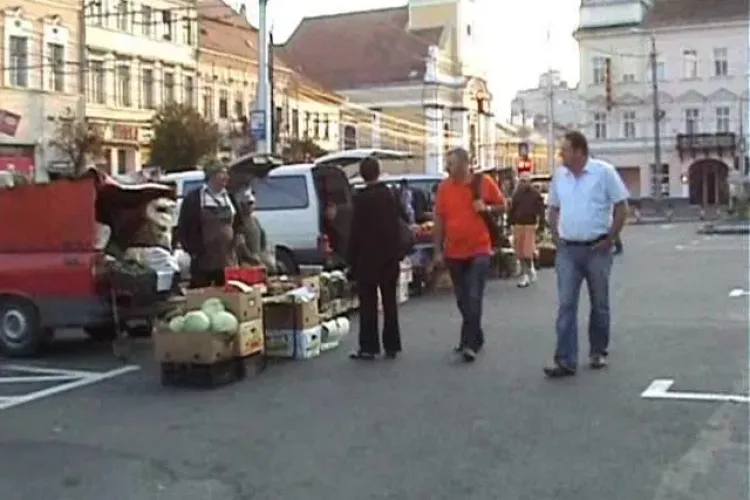 Piata volanta se muta din centrul Clujului. PDL si UDMR au cazut la pace!