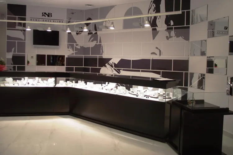 Magazin nou de bijuterii in Iulius Mall Cluj, deschis din 1 august