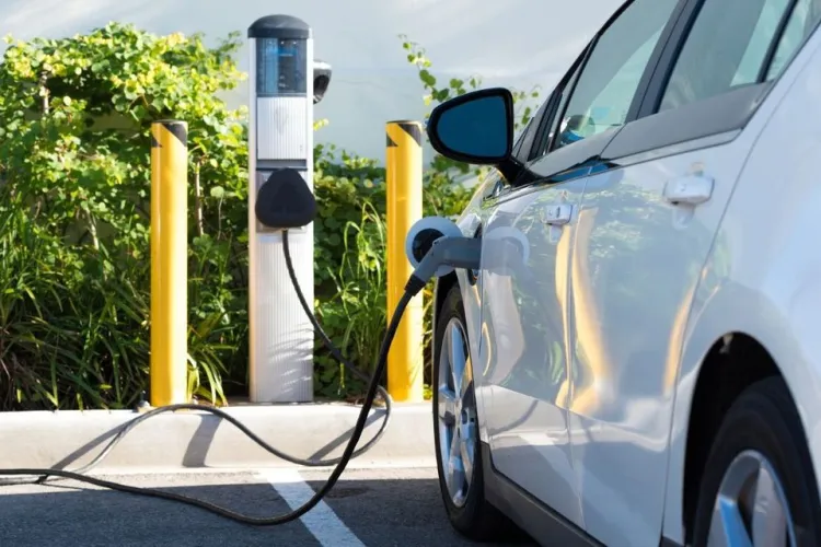 Clujenii revoltăți de stațiile de încărcare pentru mașini electrice: facturi eronate și echipamente care nu pornesc aproape zilnic!