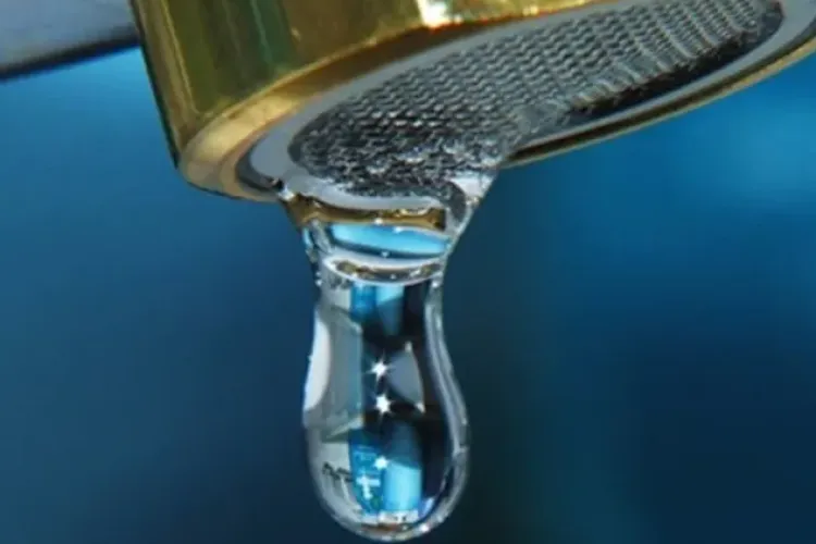 Început de săptămână „perfect” pentru clujeni! Mai multe străzi din oraș rămân, din nou, fără apă potabilă