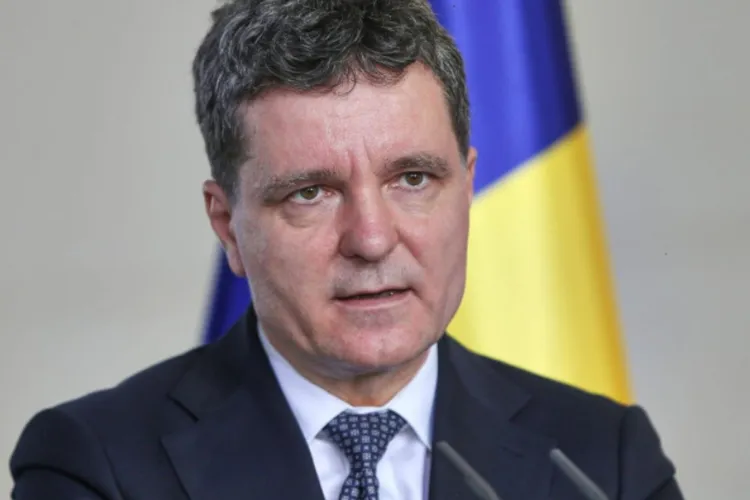 Nicușor Dan încearcă să-i împace pe magistrați cu restul populației: „Orice e rău în țară se întâmplă pentru că au pensii prea mari”