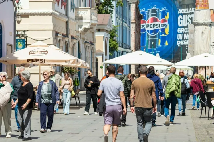 Turismul românesc în criză: România, lăsată în urmă de vecini, atrage mai puțini străini decât în anii ’80, în ciuda peisajelor spectaculoase