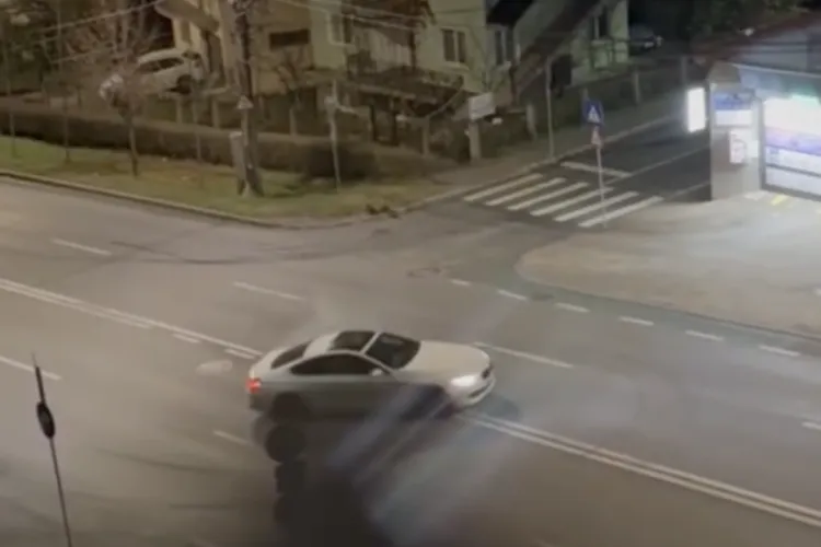 VIDEO. Clujul, transformat în pistă de curse! Drifturi periculoase pe o stradă la 1 noaptea: Localnicii s-au trezit speriați!