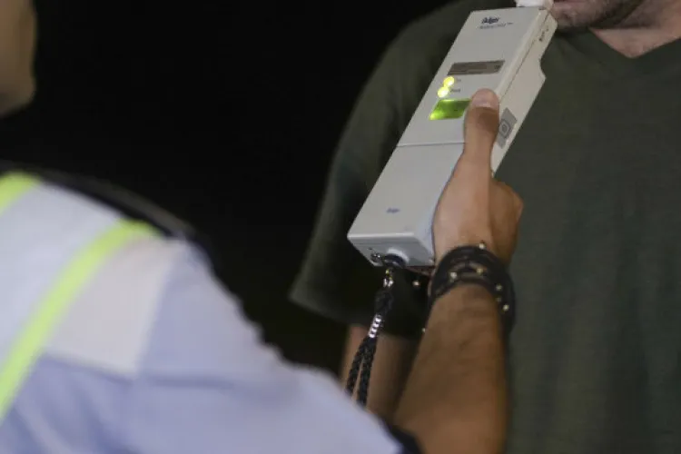 Ce scuze penibile găsesc românii atunci când sunt prinși beți la volan: Un sondaj alarmant arată cât de iresponsabili suntem la volan