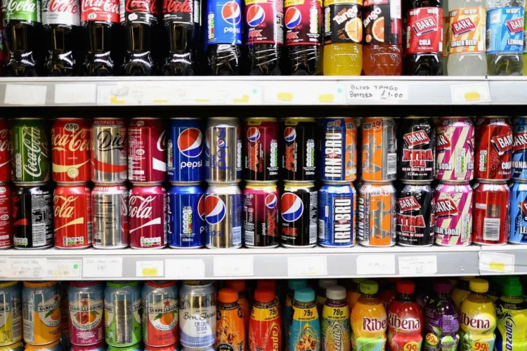 Sucurile acidulate pot duce la probleme grave de sănătate: Mitul sucurilor „zero zahăr” a fost demontat. Care sunt alternativele sănătoase