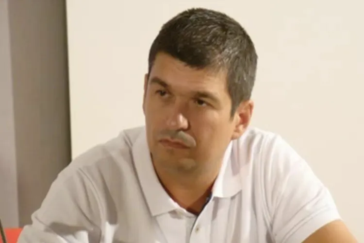 E oficial! Numele greu din fotbalul românesc părăsește CFR Cluj și se alătură Universității Cluj! Răzvan Zamfir intră în Departamentul Sportiv