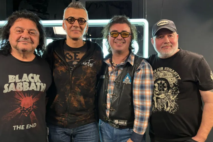 Legendara trupă Compact va susține un show caritabil în Cluj-Napoca pentru a achiziționa defibrilatoare, esențiale pentru a salva vieți