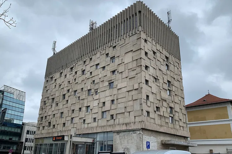 E oficial! Palatul Telefoanelor va fi al clujenilor. Consilierii Locali USR s-au unit cu cei AUR, PSD sau PNL pentru binele municipiului Cluj-Napoca