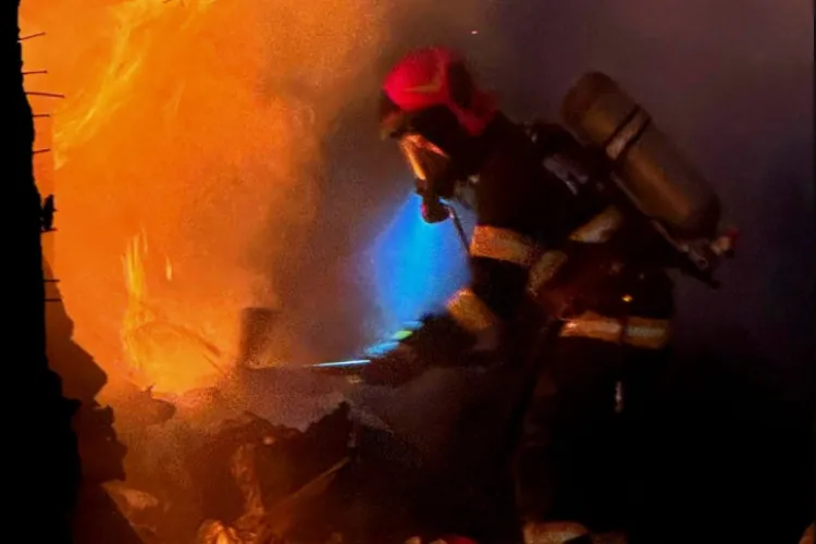 Weekend de coșmar în Cluj! Pompierii în acțiune la incendii, accidente grave și salvări spectaculoase