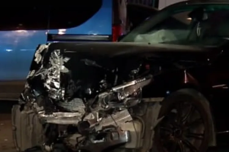 Cum a încercat o clujeancă să scape de plata daunelor, după ce a făcut un accident în Florești și a lovit un bolid de lux. Nici RCA nu avea!