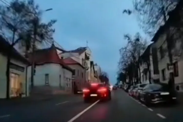 VIDEO. Clujeanca agresivă la volanul BMW, care a încălcat regulile una după alta pe Brâncuși, în Cluj, este acum pieton. A primit și o amendă usturătoare!