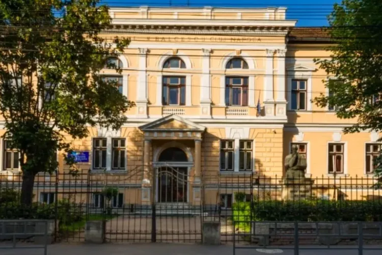 Părinții clujeni se unesc și cer măsuri ferme anti-bullying, după ce un elev a fost rănit de colegii săi la Liceul „Nicolae Bălcescu”