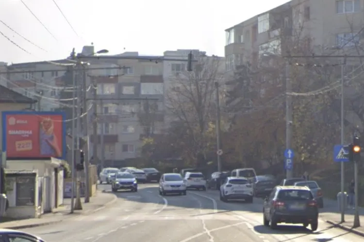 Haos pe o stradă din Cluj! Pietonii traversează cu teamă, șoferii frânează la limită: Ce zonă din Mănăștur a devenit un adevărat risc