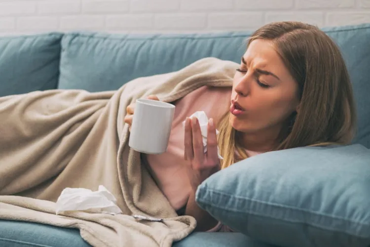 Gripa lovește mai repede decât de obicei în Europa: Autoritățile sanitare avertizează asupra riscurilor și recomandă vaccinarea imediată