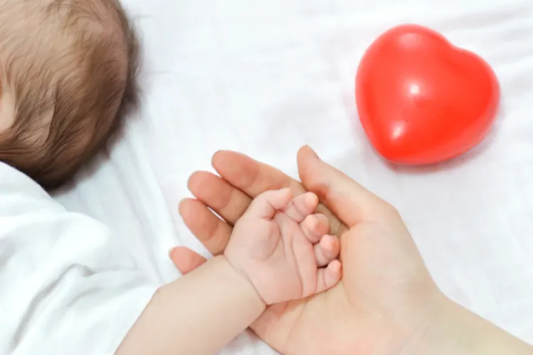 UMF „Iuliu Hațieganu” din Cluj-Napoca susține prevenția încă din primele zile de viață. Programul revoluționar care vine în sprijinul bebelușilor