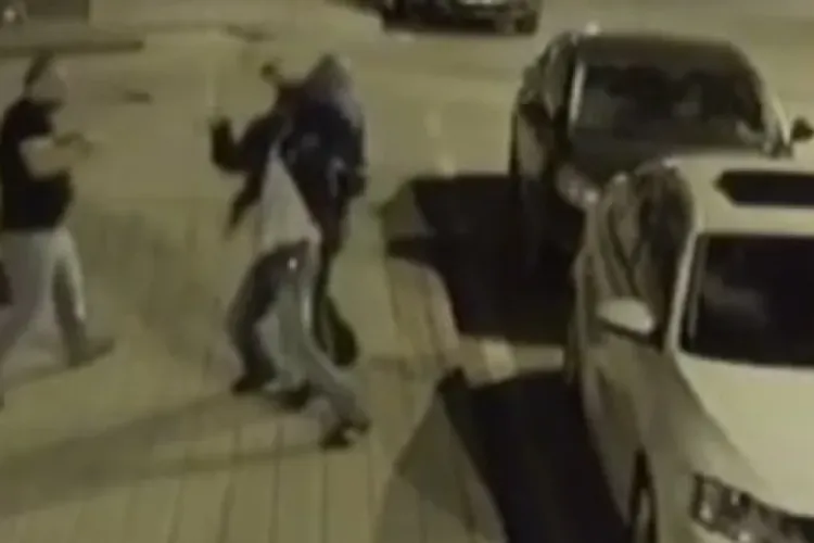 Bătăușii care au omorât un clujean lângă un bar din Mănăștur, în fața judecătorilor: I-au cărăt picioare în cap și l-au dat cu capul de asfalt!