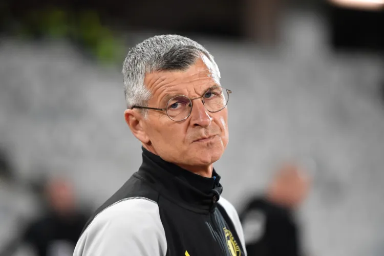 Ioan Ovidiu Sabău, pariu curajos în lupta la titlu. „Ei au cel mai valoros lot, pe mine nu mă surprinde”. Fanii rivalelor vor strâmba din nas