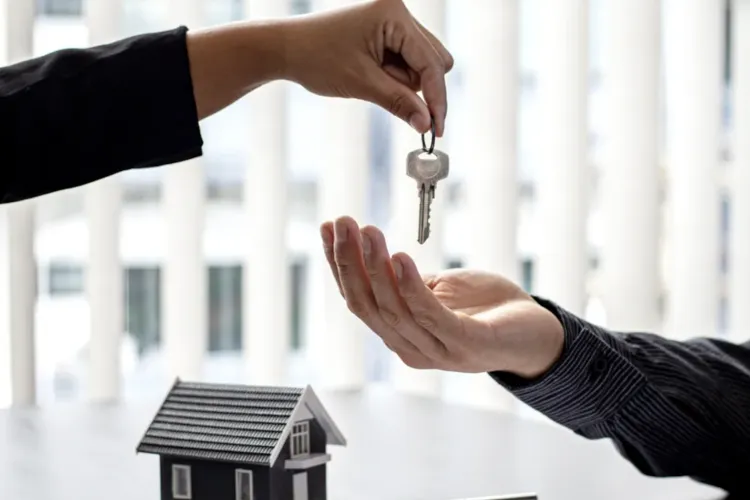 Mutatul în Cluj nu e pentru oricine: Ce sfaturi a primit o tânără care vrea să se mute în oraș? Clujenii au avertizat-o de greșeala pe care o fac toți