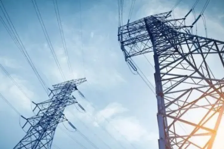 Se ia curentul în Cluj-Napoca! Mai multe străzi rămân fără energie în decembrie