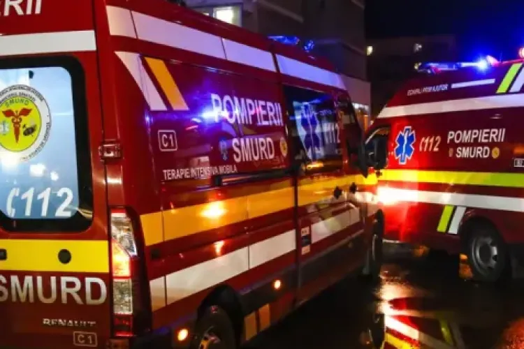 Un fermier a fost găsit împușcat în cap într-o magazie de fiica sa. La fața locului a intervenit un echipaj SMURD 