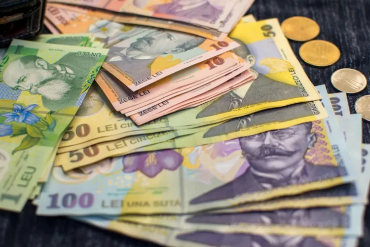 Deficitul bugetar scade surprinzător în octombrie! Guvernul majorează ținta anuală, dar economia merge mai lent decât se estima