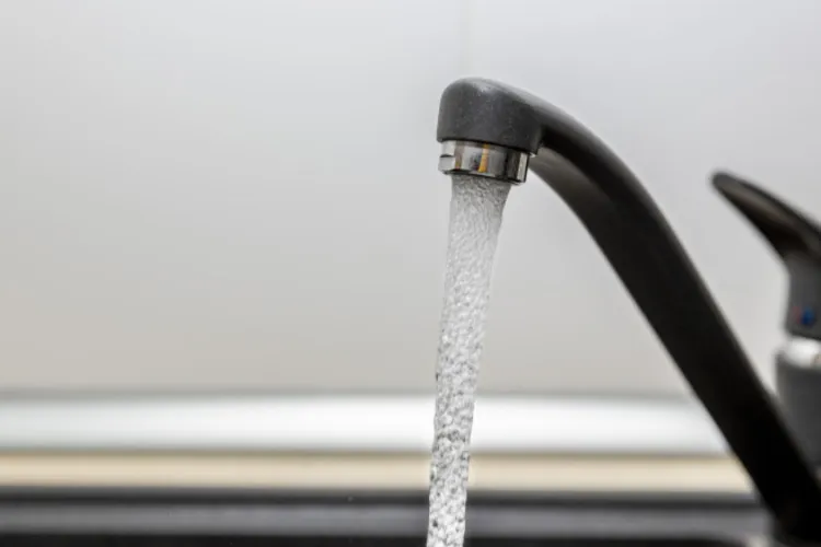 Vești uriașe pentru locuitorii dintr-o comună din Cluj: Vor avea în sfârșit acces la apă potabilă în sistem centralizat, după ani de zile de amânări