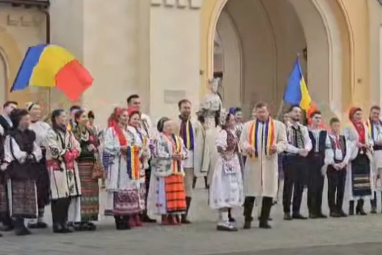 VIDEO. Patriotul Aurel Tămaș, moment special din fața Catedralei Întregirii Neamului. „Să fim mândri și demni de faptul că am primit în dar de la Dumnezeu”