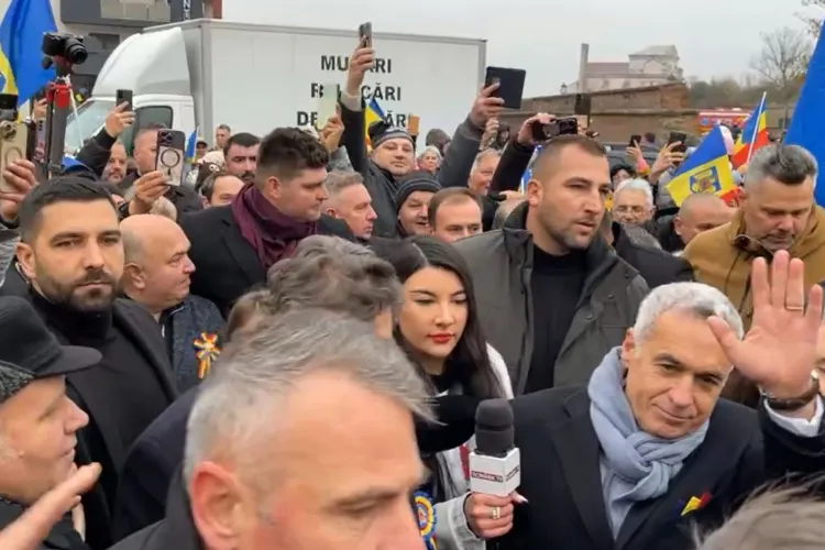 Profesorul Adrian Papahagi a rămas cu un gust amar de Ziua Națională: „Moho­râtă în toată țara”. Ce mesaj le-a transmis „georgiștilor” suveraniști