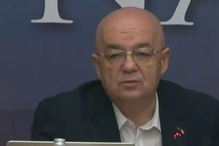 Emil Boc, emoționat după ce o femeie a început să plângă în ședința de Consiliu Local. „Vă rog să rămâneți optimistă, vedeți jumătatea plină a paharului”