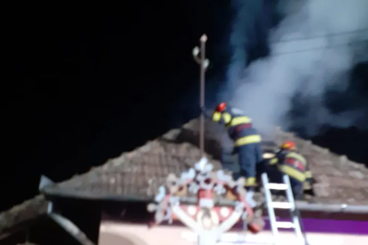 Cum s-a produs incendiul care a mistuit o locuință și a curmat o viață lângă Cluj: Primele concluzii ale polițiștilor