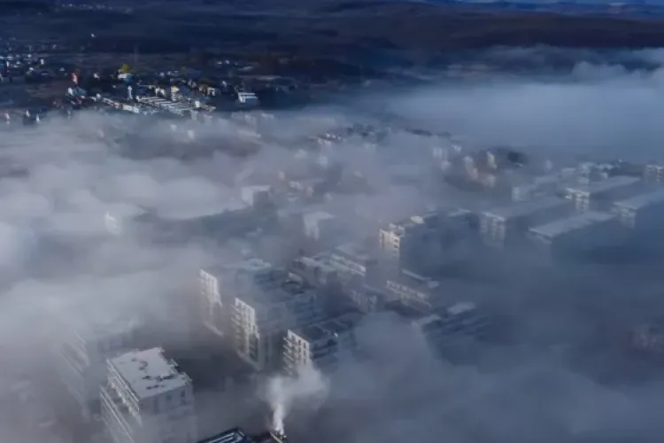 Atenție, șoferi! Meteorologii au anunțat COD GALBEN de ceață la Cluj