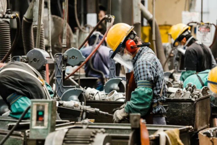 Prăbușire pe piața muncii: România înregistrează cel mai mare declin al angajaților din UE, în timp ce restul Europei crește lent dar sigur